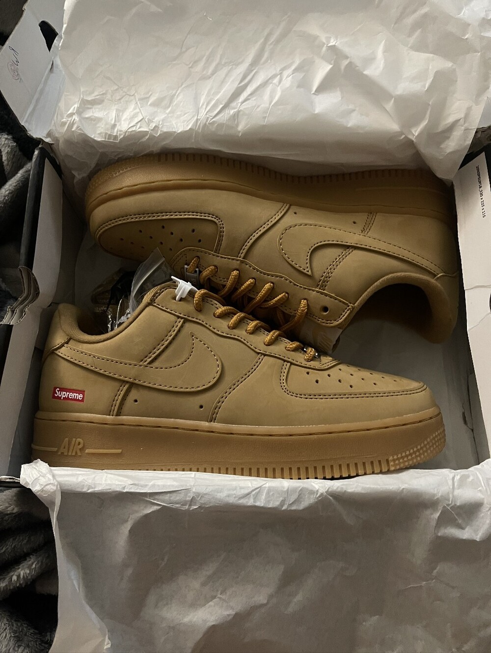 DAMAGED BOX New Size 7 Men's Nike Air Force One Low Wheat Supreme AF1